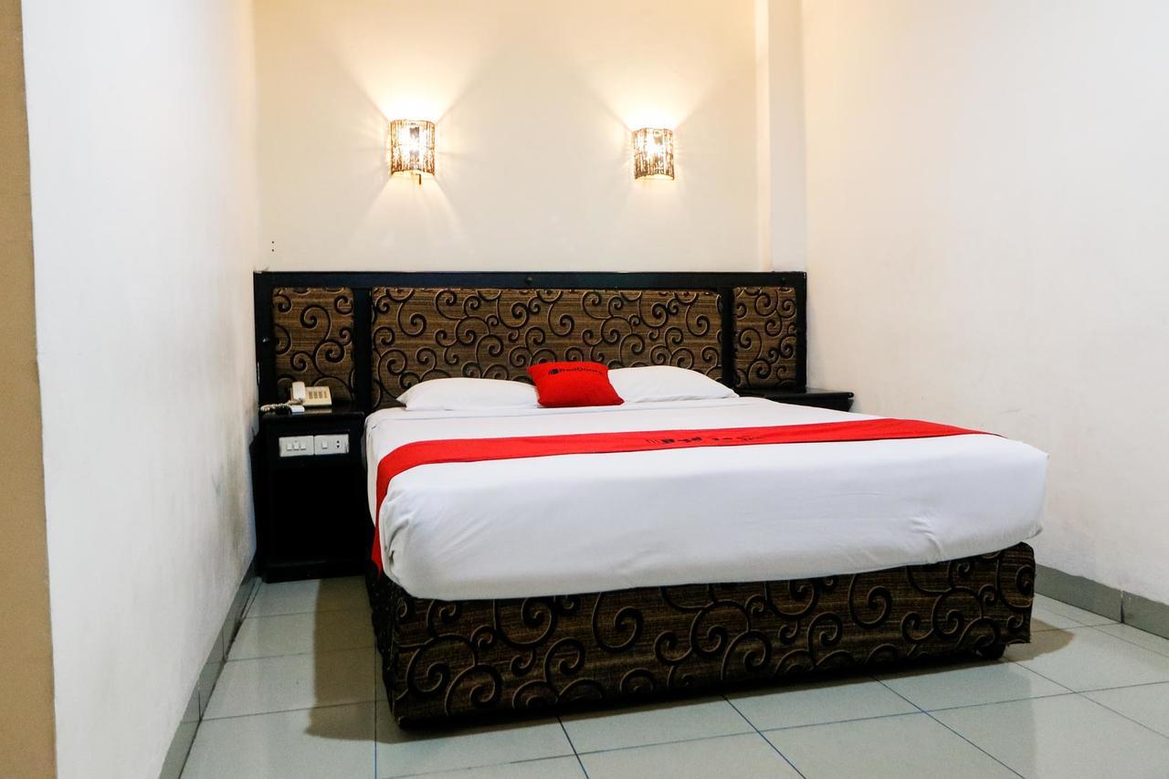 Reddoorz Plus @ Jalan Dr Sutomo Pekanbaru Εξωτερικό φωτογραφία