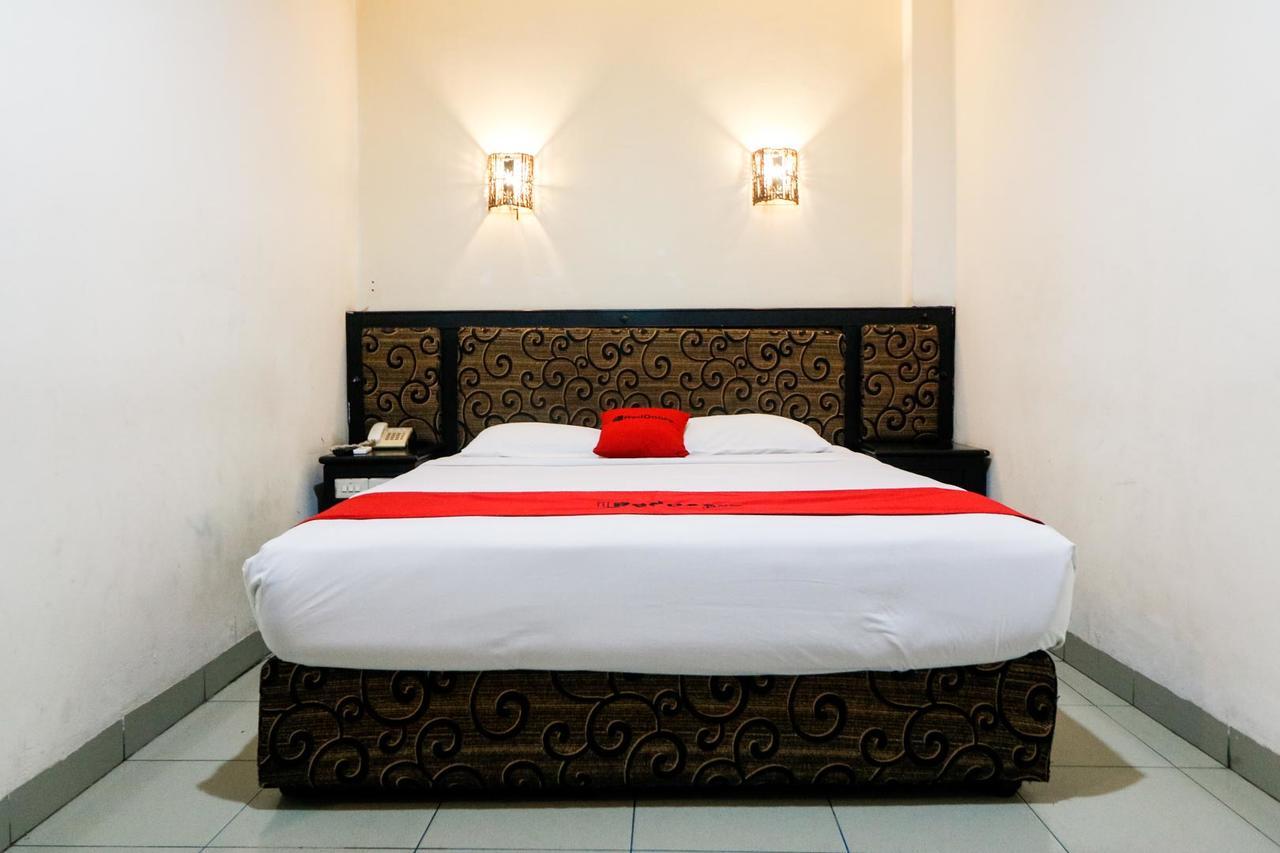 Reddoorz Plus @ Jalan Dr Sutomo Pekanbaru Εξωτερικό φωτογραφία