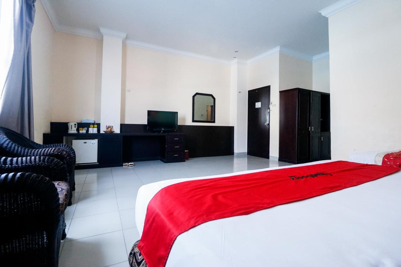 Reddoorz Plus @ Jalan Dr Sutomo Pekanbaru Εξωτερικό φωτογραφία